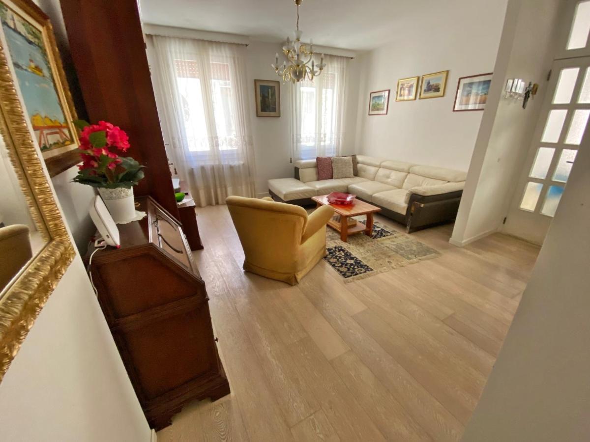 Gorgeous Apartment In San Marco Venice Luaran gambar